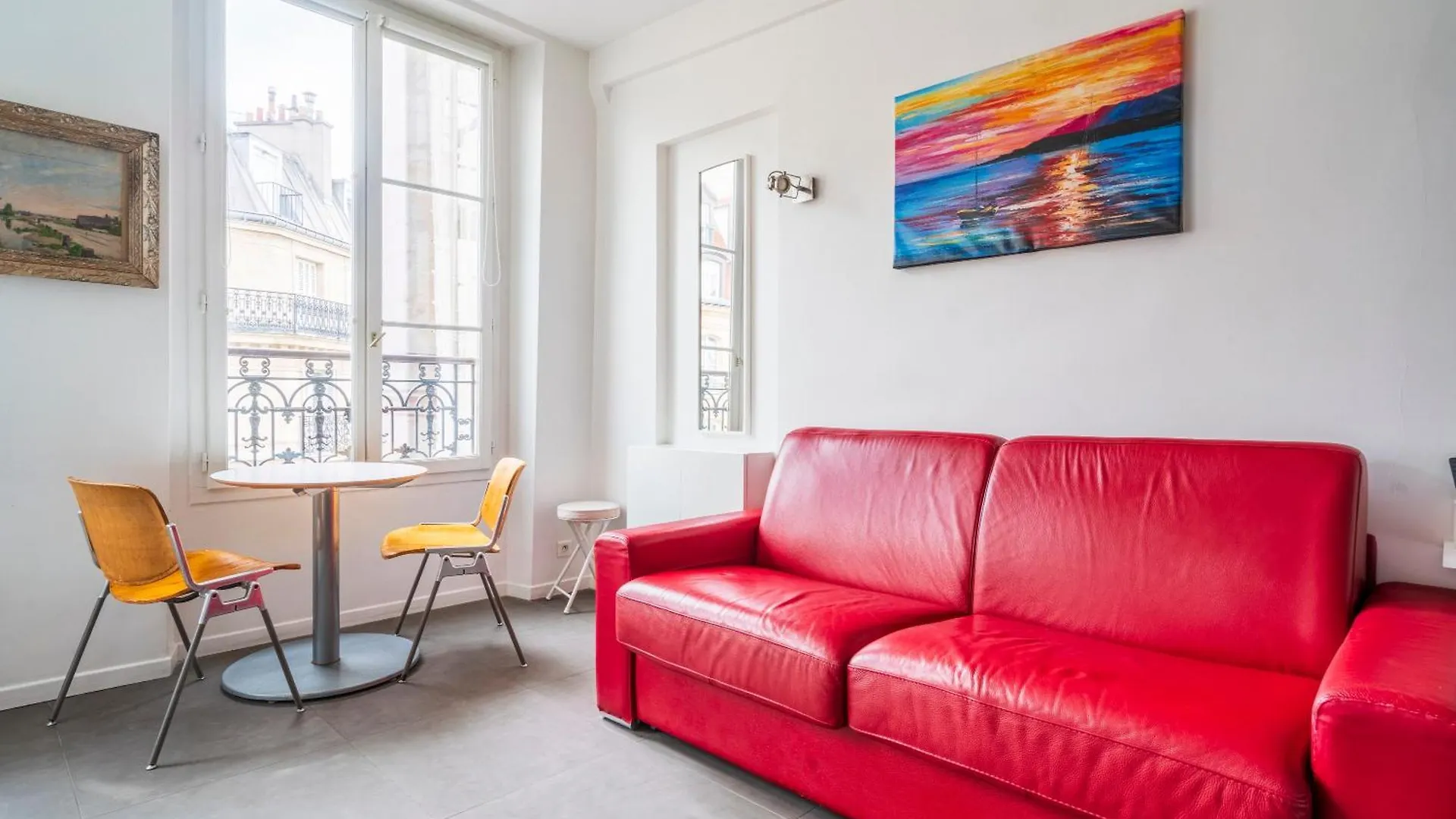 Louvre Innocent Apartment باريس
